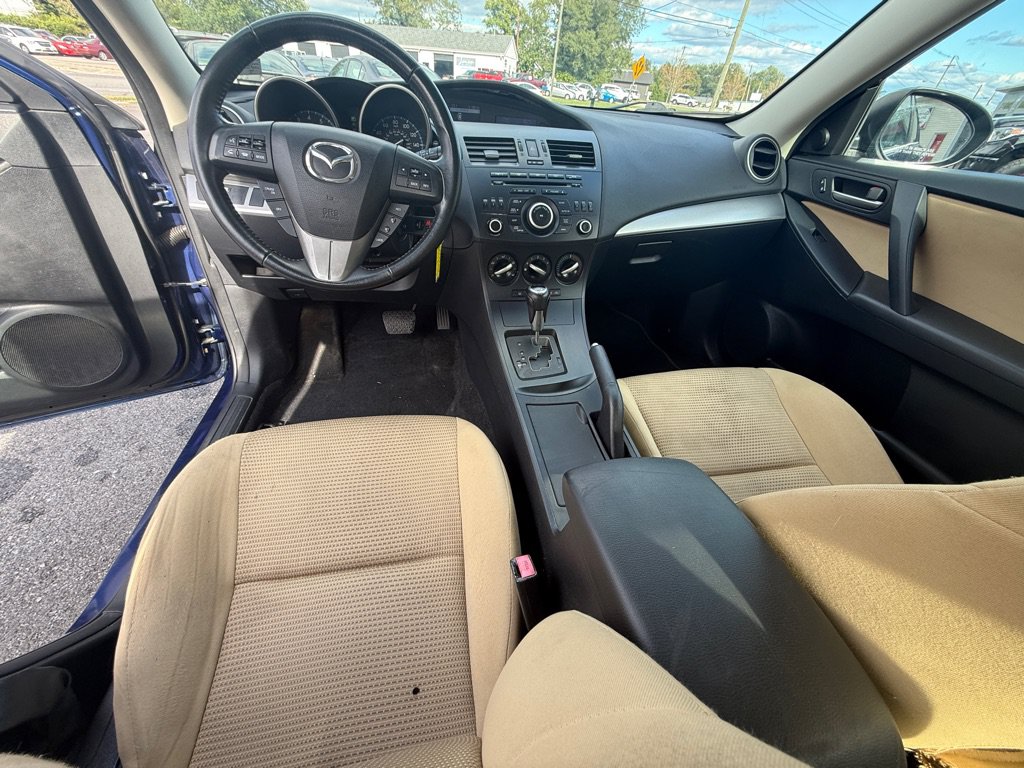 Used 2012 MAZDA MAZDA3 i Touring FWD image 10