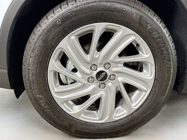 New 2026 Lincoln Corsair Premiere image 31