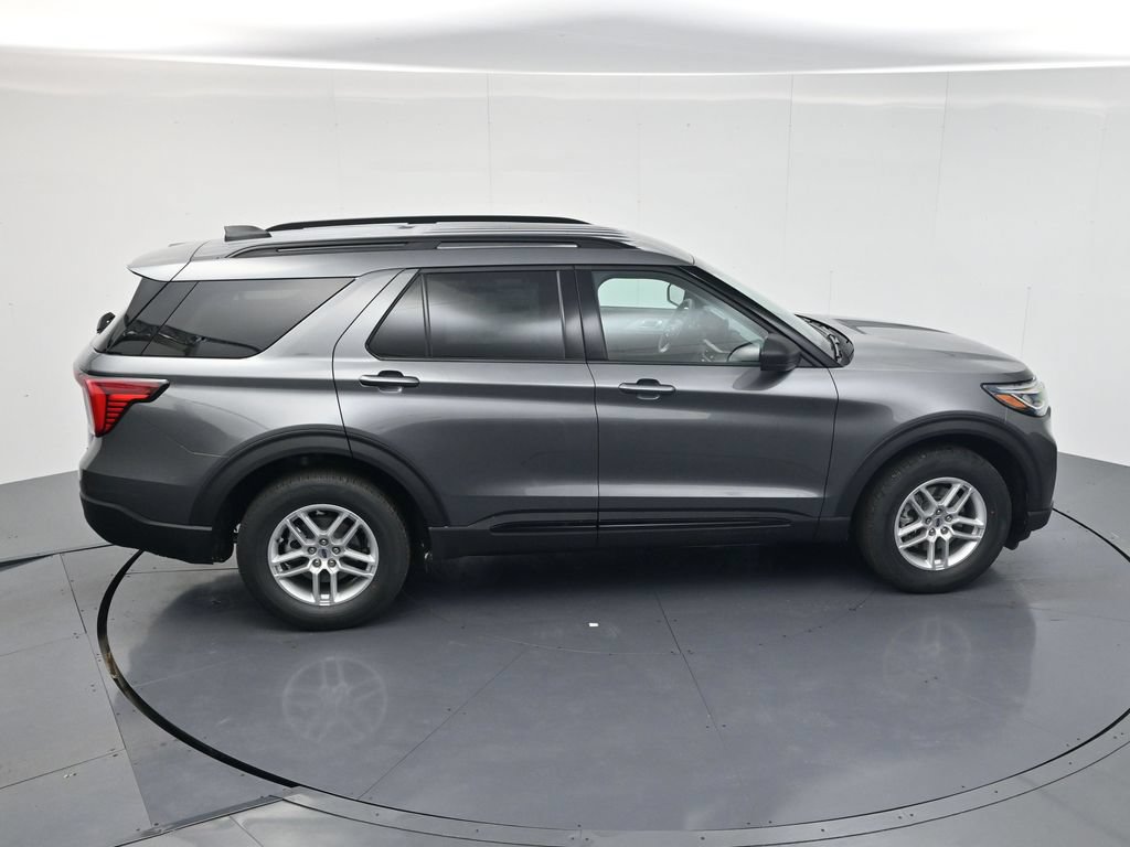 New 2026 Ford Explorer Active AWD/4WD image 35