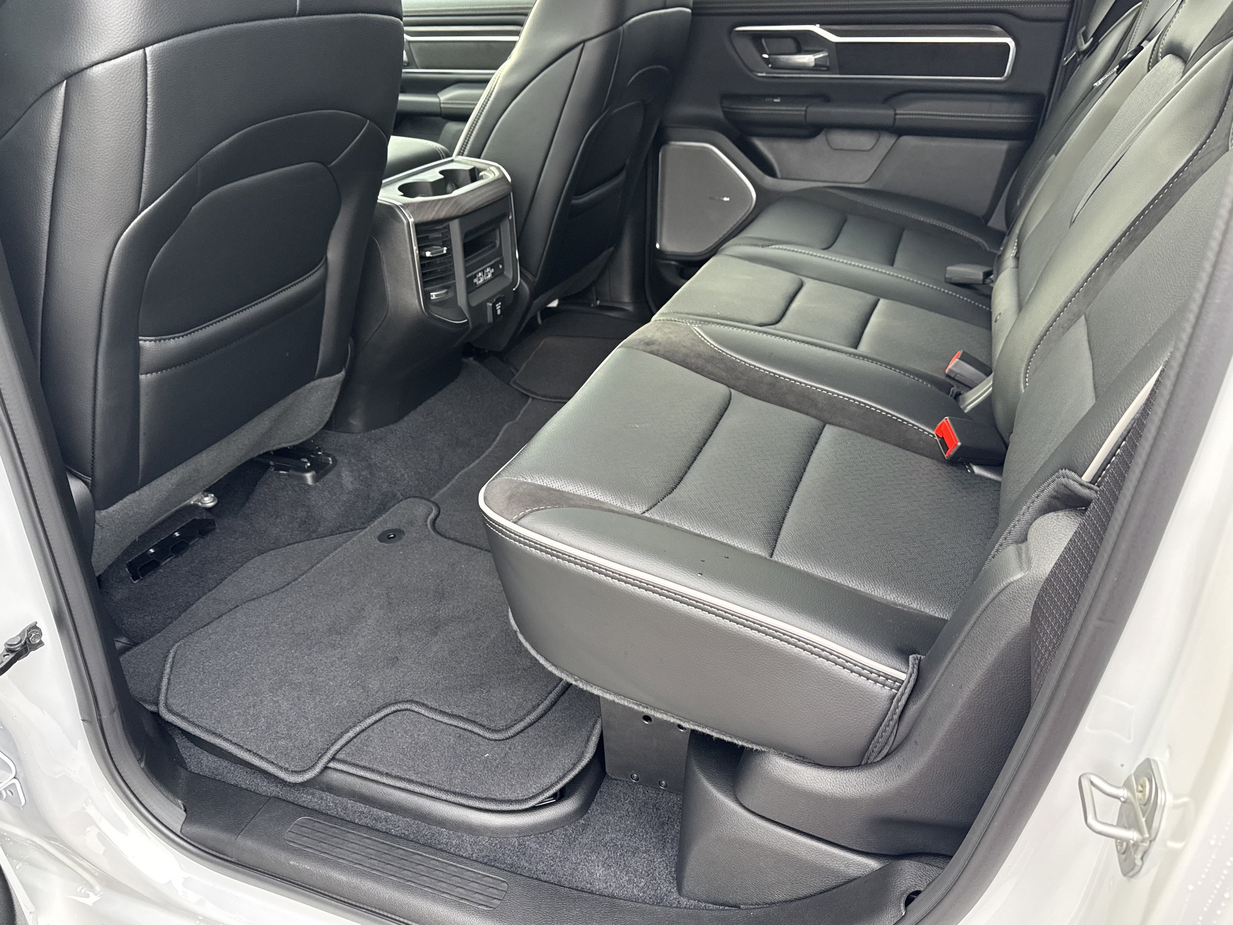New 2026 RAM 1500 Laramie w/ Night Edition image 24
