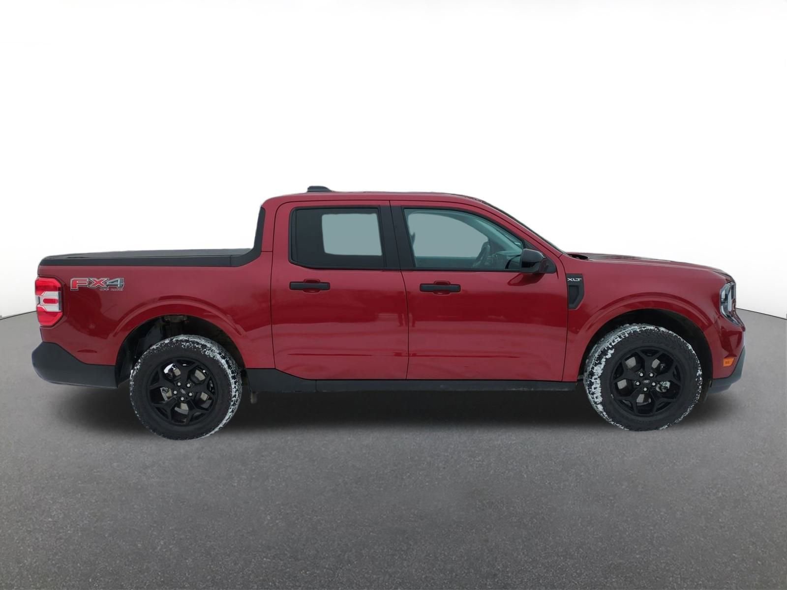 Used 2025 Ford Maverick XLT w/ XLT Luxury Package image 2