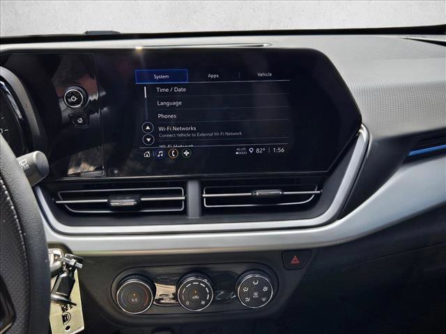 Used 2026 Chevrolet Trax LS FWD image 11