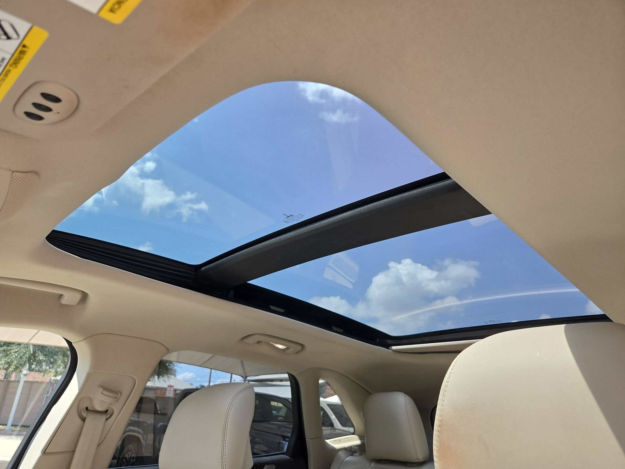 Used 2019 Lincoln MKC Reserve w/ MKC Climate Package FWD image 10