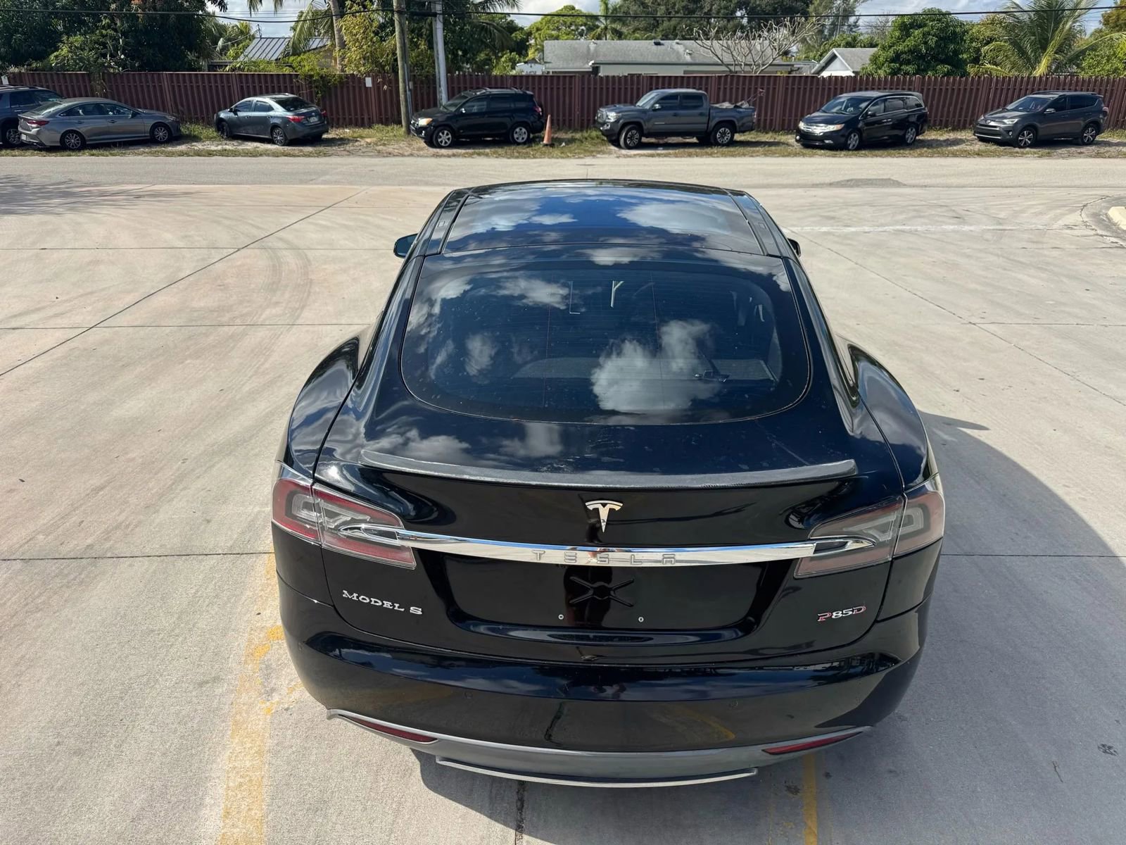 Used 2015 Tesla Model S 70D image 6