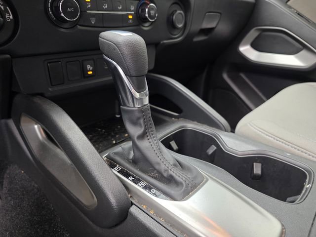 Used 2023 Nissan Frontier SV w/ Technology Package image 22