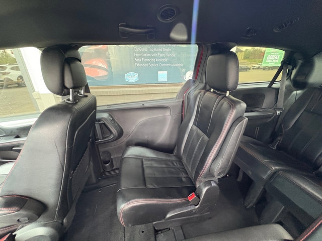 Used 2019 Dodge Grand Caravan GT FWD image 18