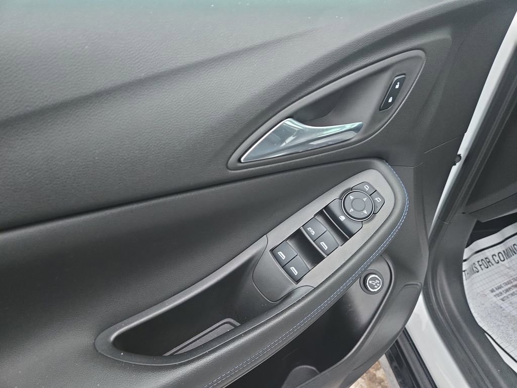 Certified 2025 Buick Encore GX Sport Touring w/ Comfort Package image 11