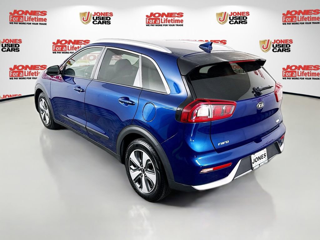Used 2019 Kia Niro EX FWD image 2