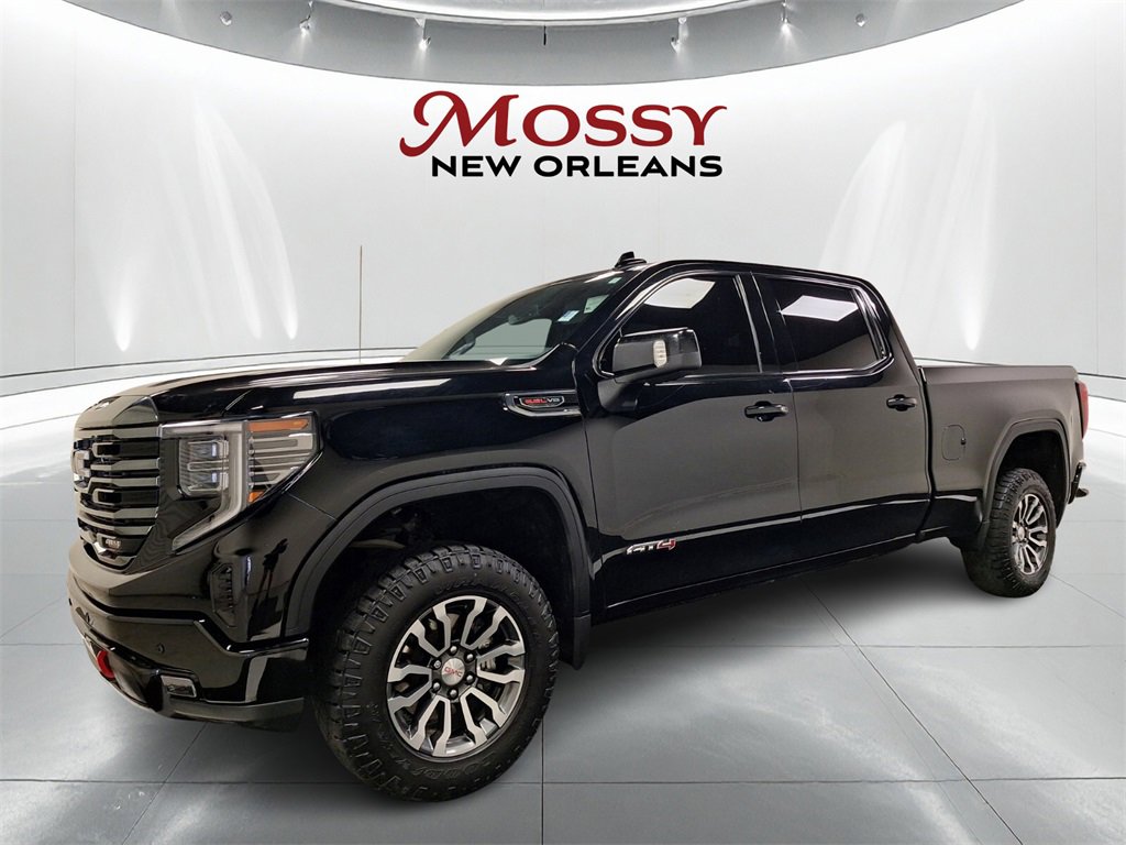 Used 2023 GMC Sierra 1500 AT4 w/ AT4 Preferred Package image 1