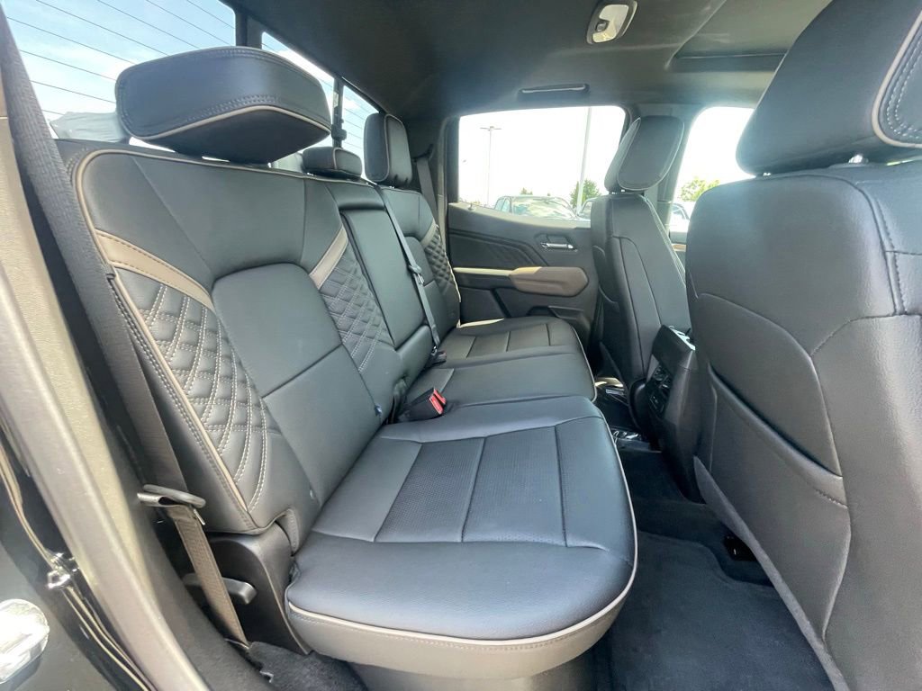 New 2026 GMC Canyon Denali image 31