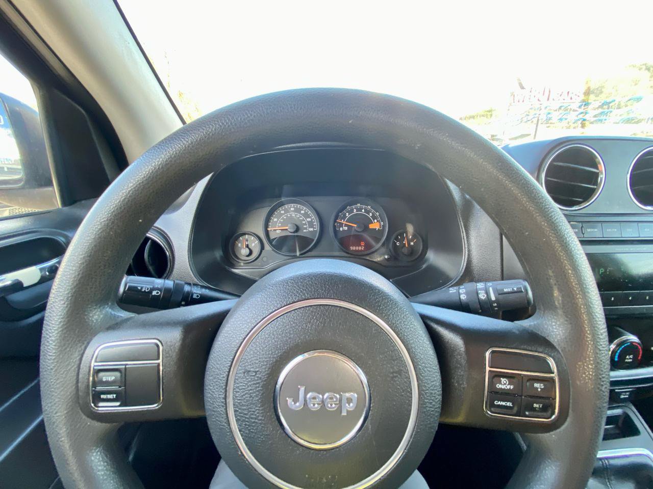 Used 2014 Jeep Compass Sport FWD image 13