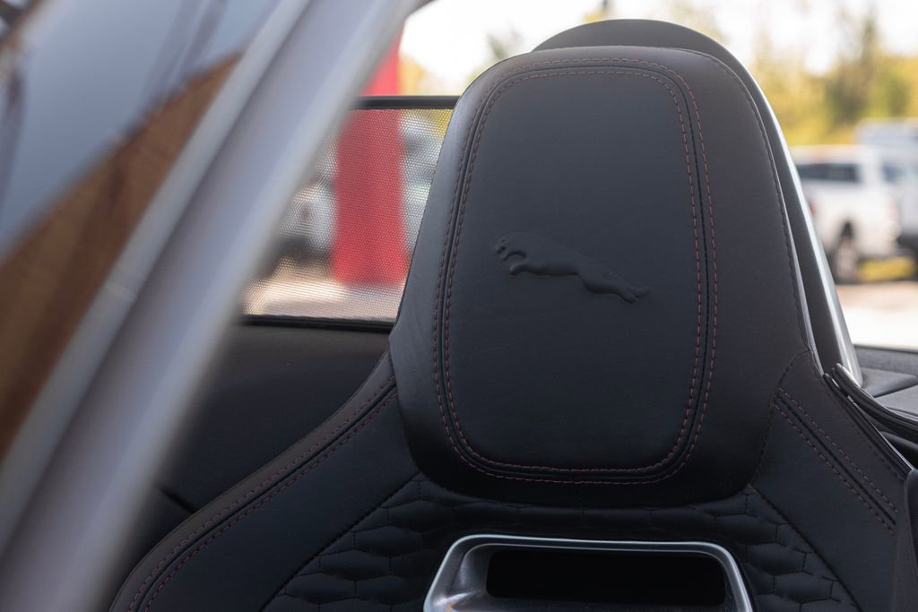 Used 2021 Jaguar F-TYPE Convertible image 28
