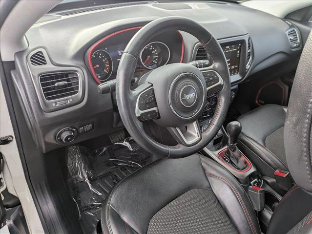 Used 2018 Jeep Compass Trailhawk w/ Navigation Group image 10