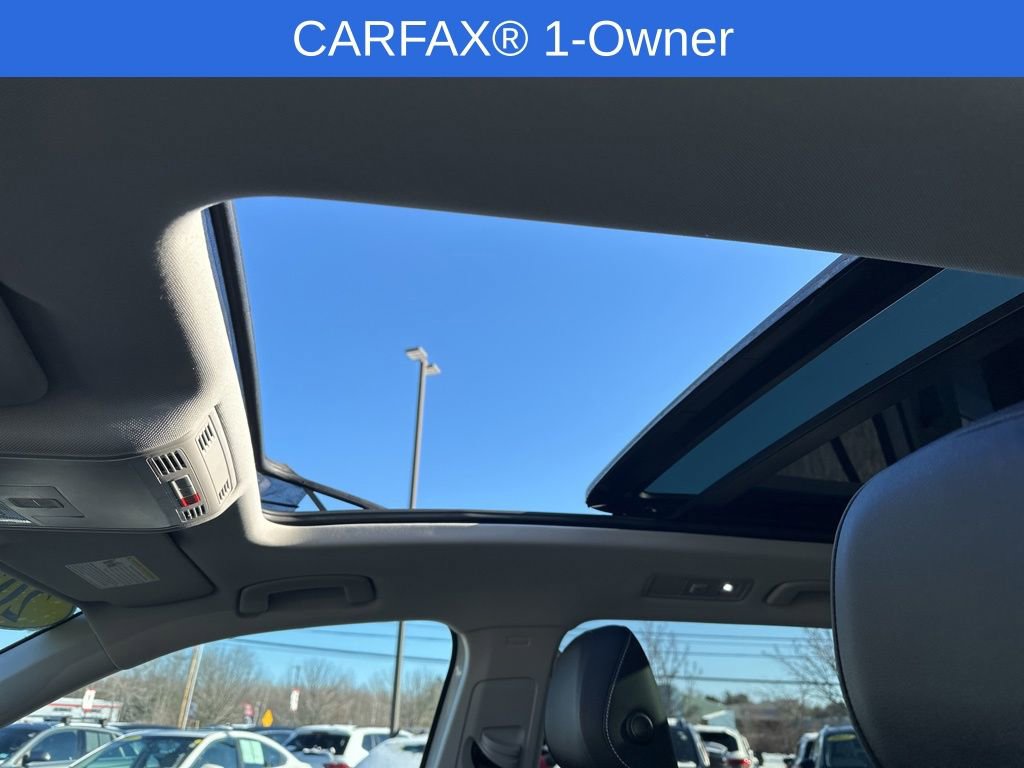 Used 2023 Volkswagen Tiguan SE image 25