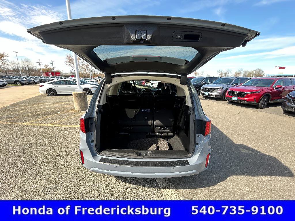 Certified 2026 Honda Odyssey Elite image 11