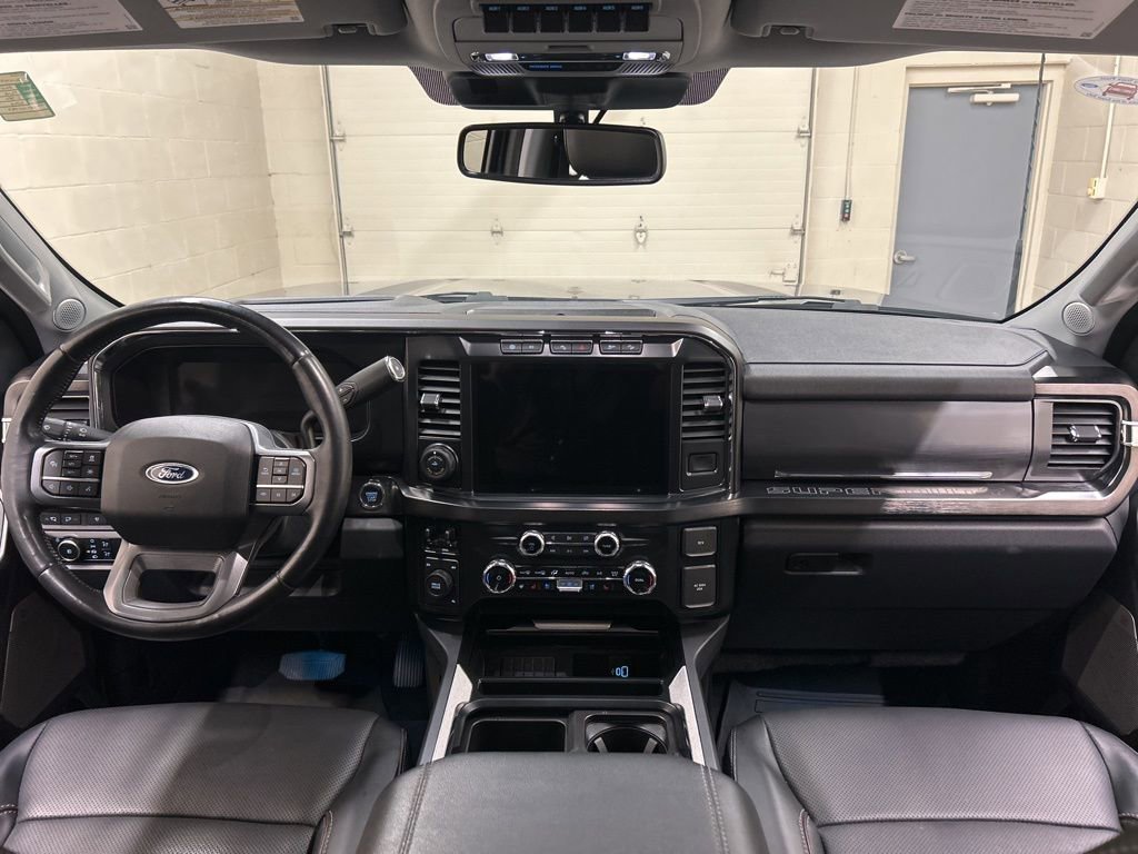 Used 2024 Ford F350 Lariat w/ Lariat Ultimate Package image 18