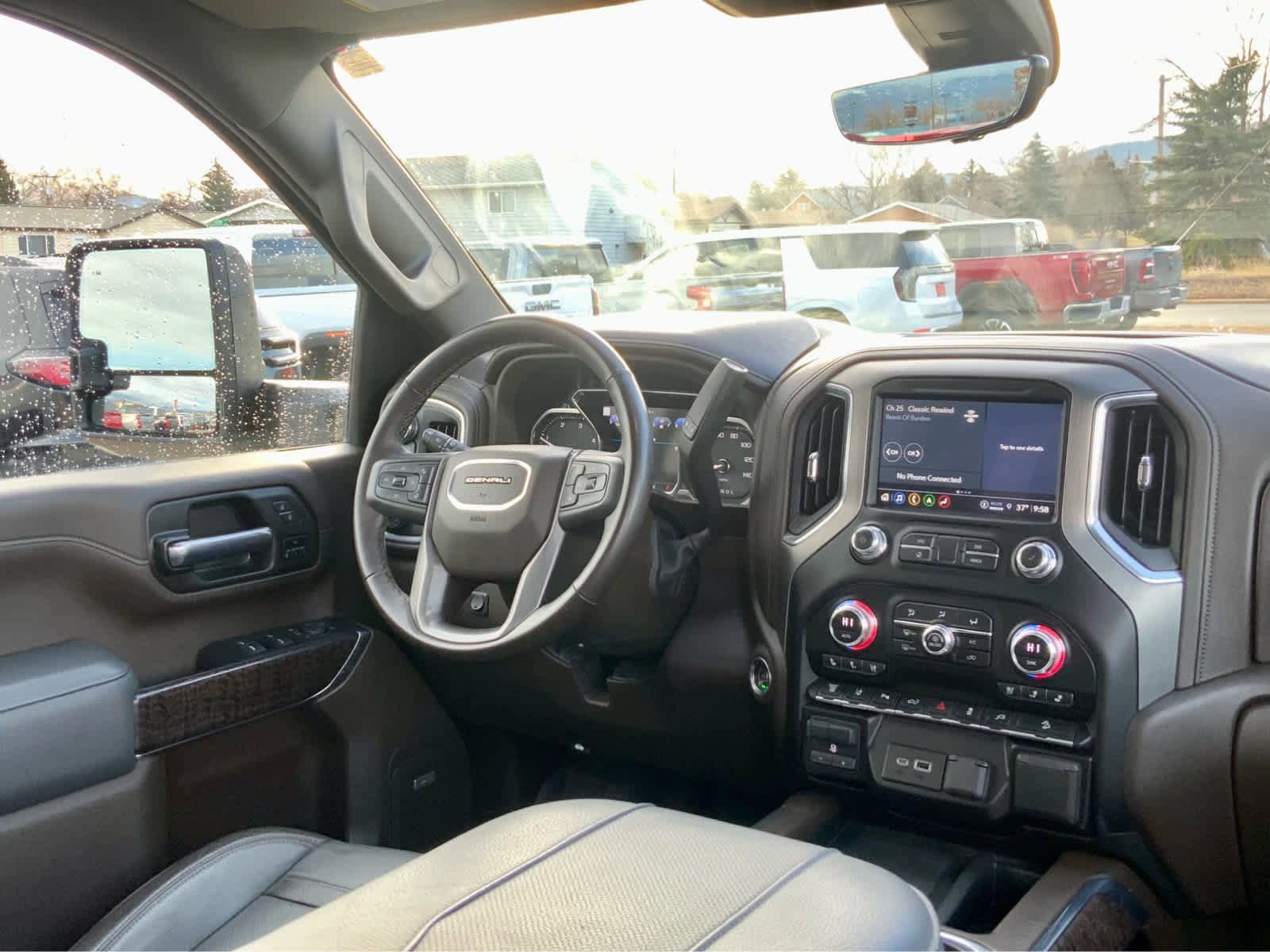Used 2023 GMC Sierra 3500 Denali w/ Denali Ultimate Package image 36