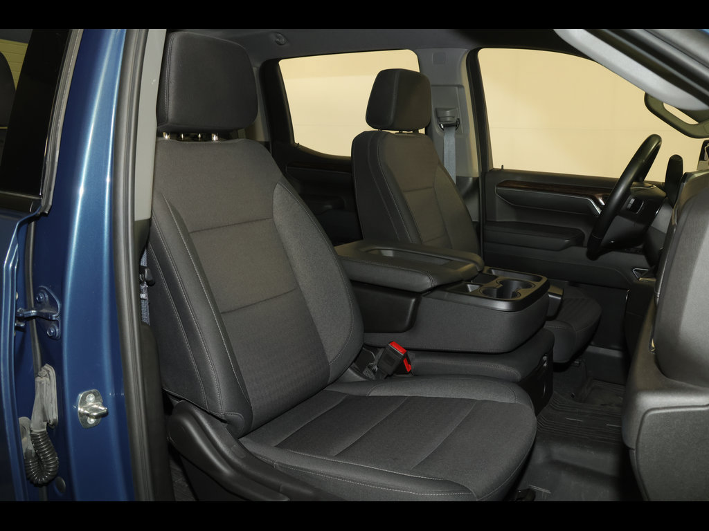 Used 2024 GMC Sierra 1500 Elevation AWD/4WD image 32