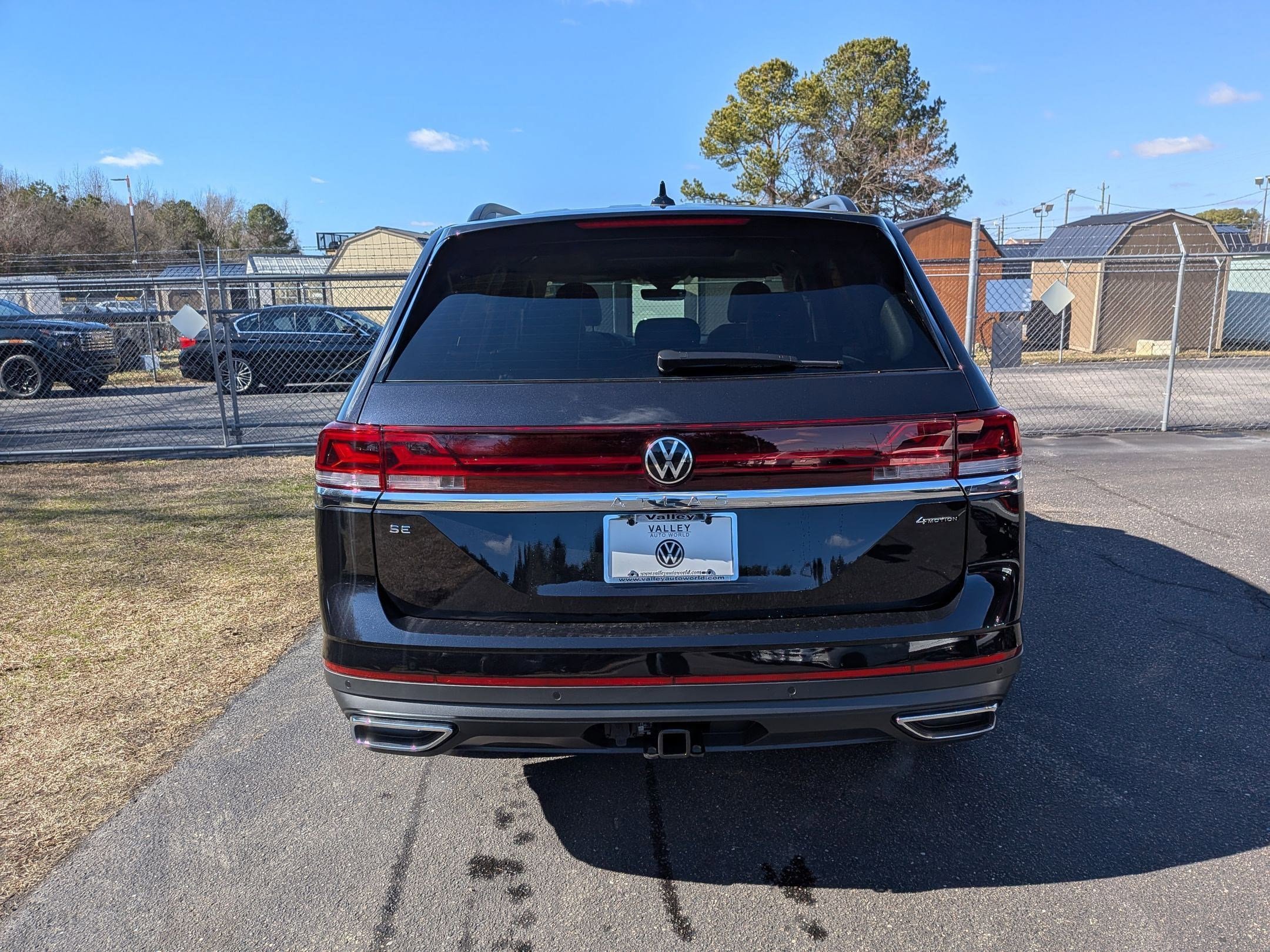 New 2026 Volkswagen Atlas SE AWD/4WD image 4