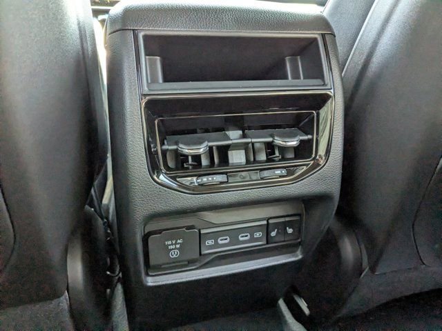 New 2026 Jeep Grand Cherokee Limited image 15