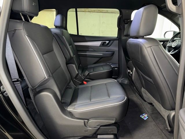 Used 2025 Buick Enclave Sport Touring AWD/4WD image 21