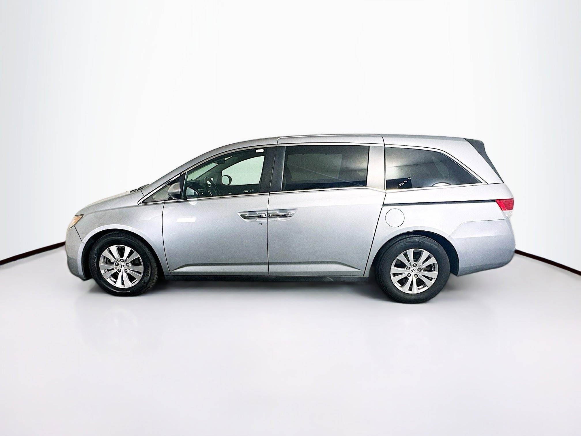 Used 2016 Honda Odyssey EX-L image 4