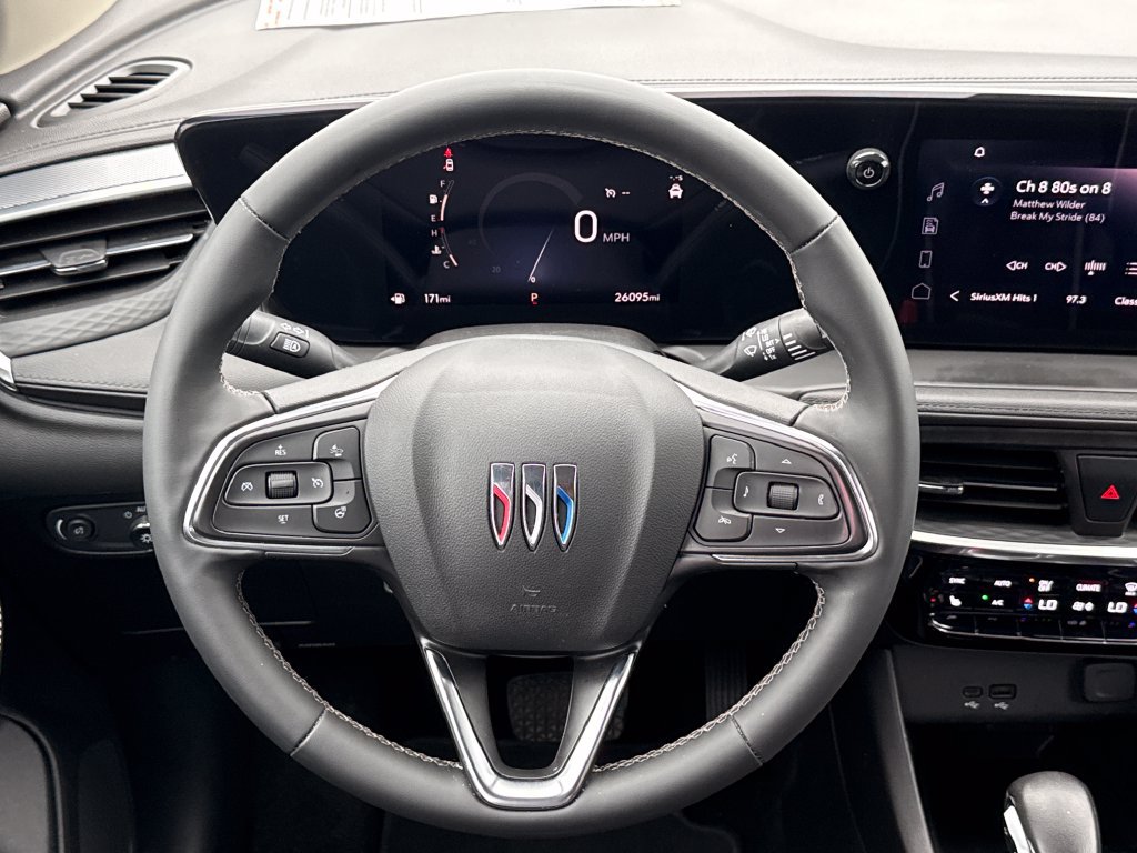 Certified 2024 Buick Encore GX Avenir FWD image 11