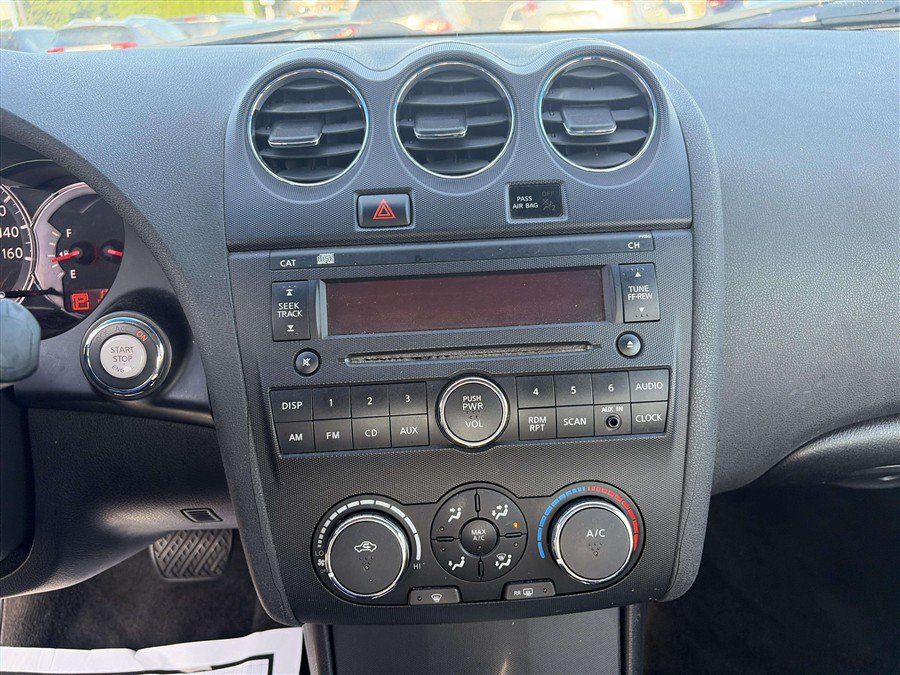 Used 2011 Nissan Altima 2.5 S FWD image 19