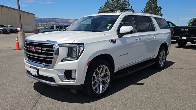 Used 2021 GMC Yukon XL SLT w/ SLT Premium Package AWD/4WD image 5