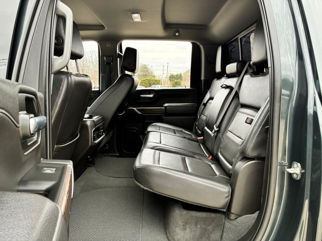 Used 2023 GMC Sierra 2500 Denali w/ Denali Ultimate Package AWD/4WD image 30
