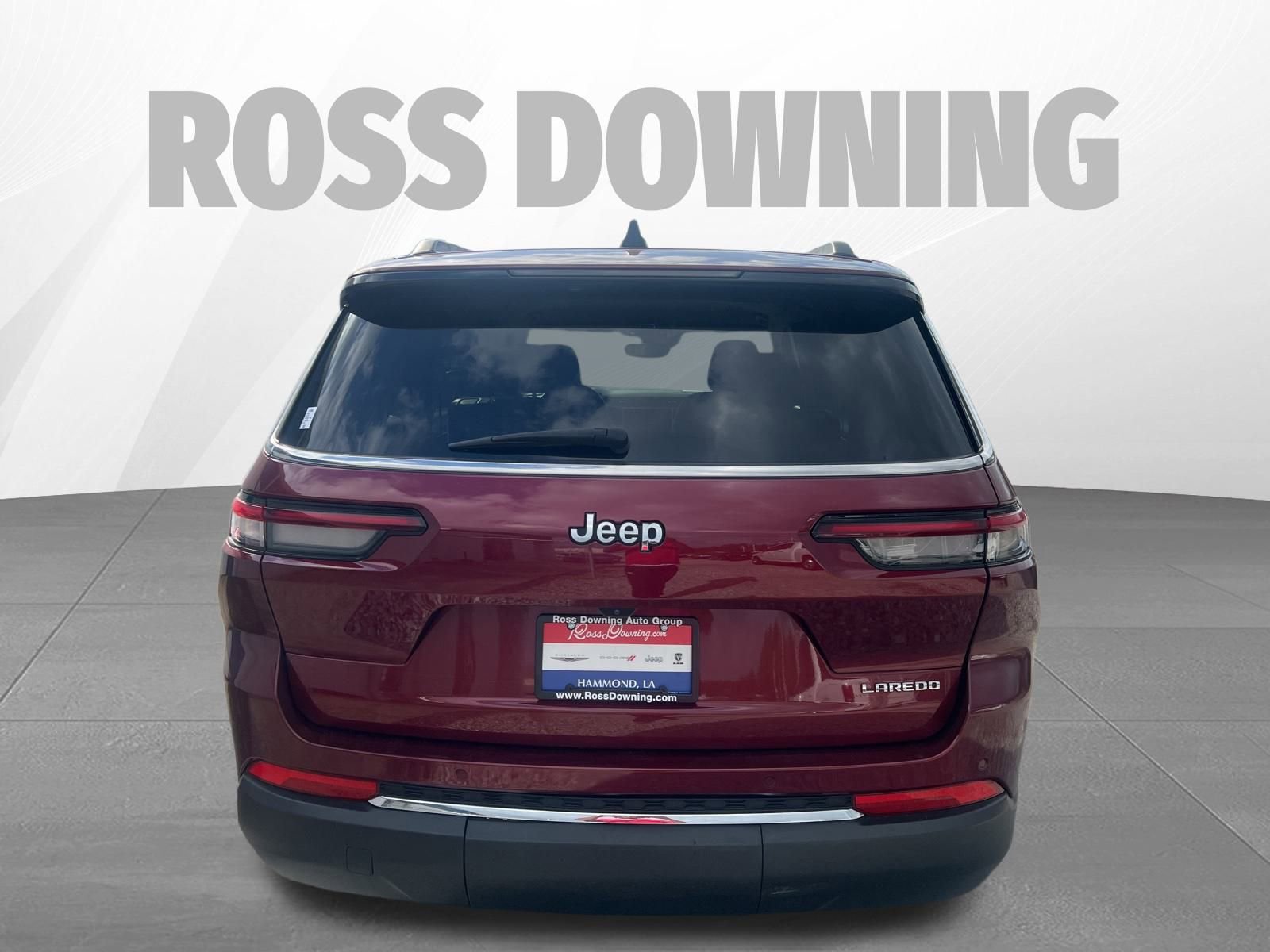 Used 2023 Jeep Grand Cherokee L Laredo image 5