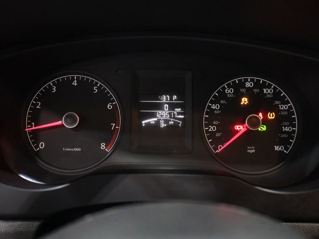 Used 2013 Volkswagen Jetta S image 30