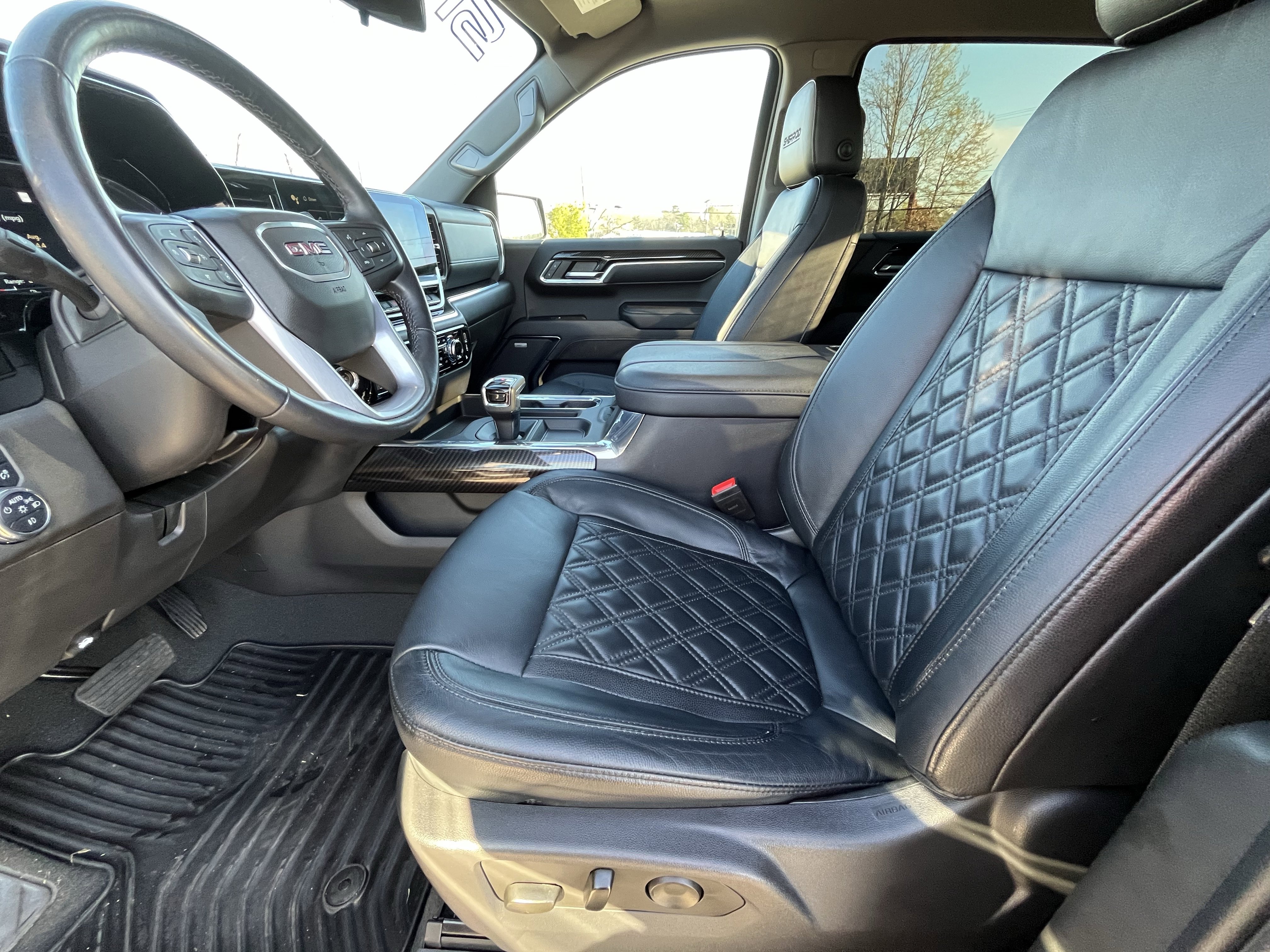 Used 2023 GMC Sierra 1500 Elevation w/ Preferred Package image 16