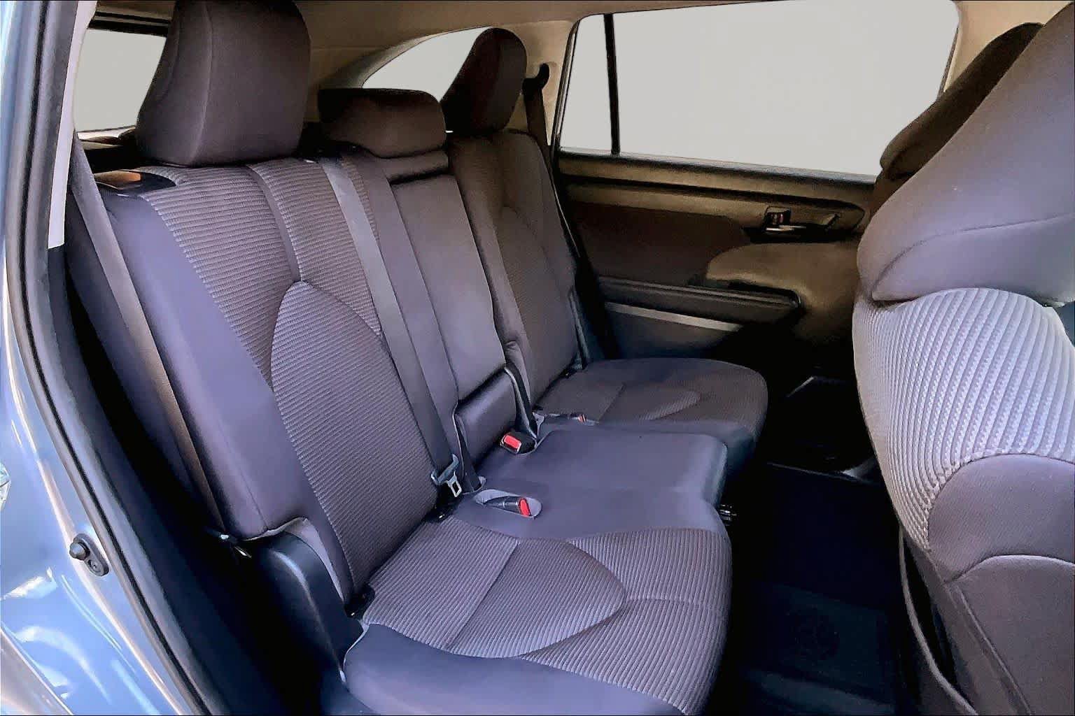Certified 2020 Toyota Highlander LE FWD image 20