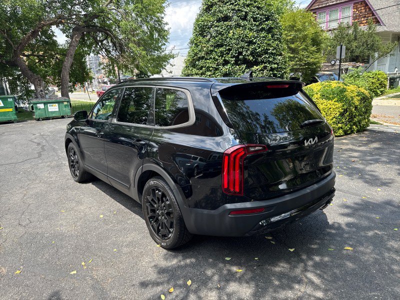 Used 2022 Kia Telluride SX w/ SX Prestige Package AWD/4WD image 4
