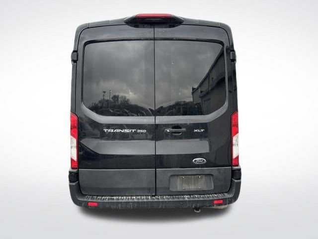 Used 2023 Ford Transit 350 XLT image 4