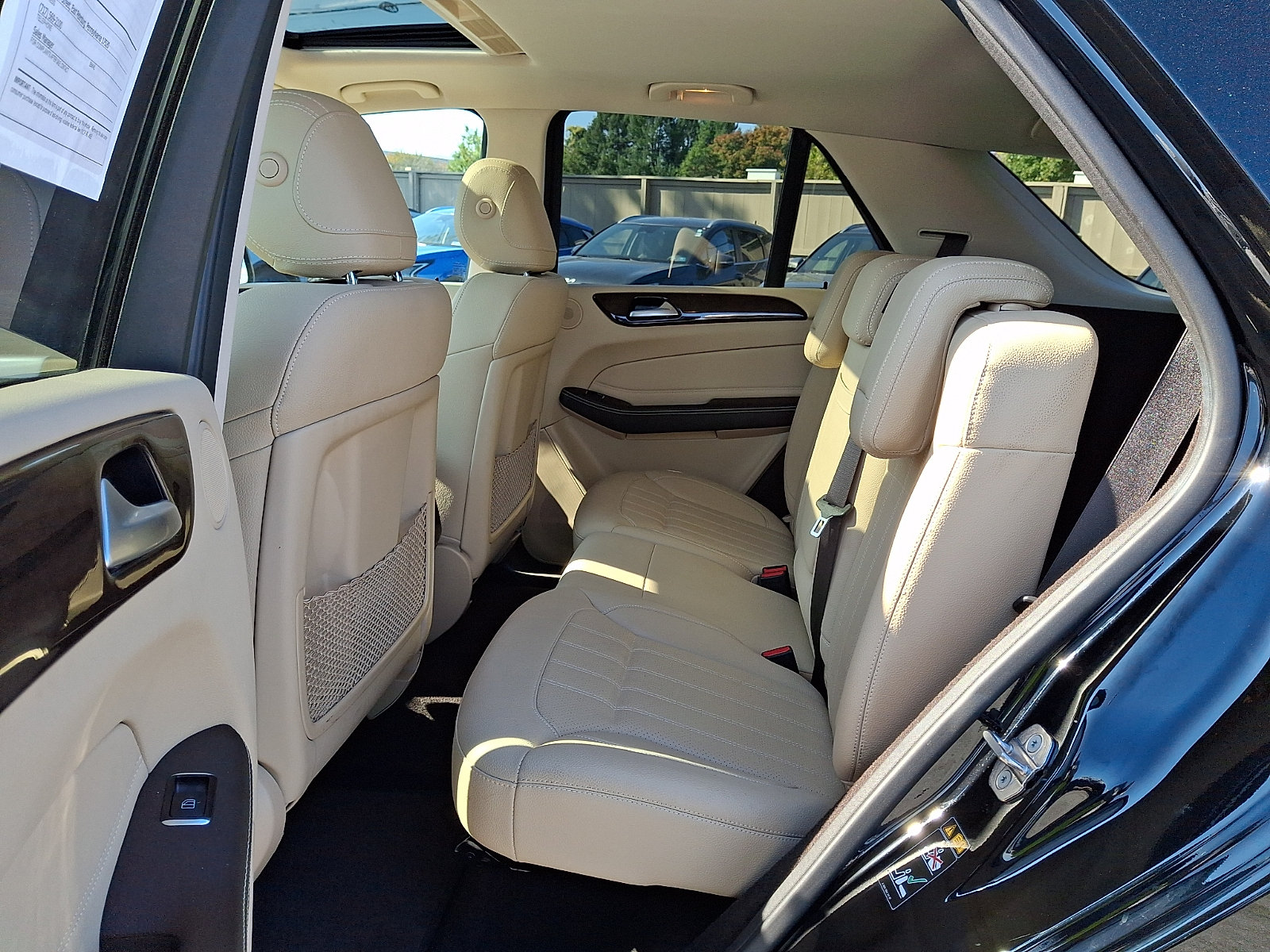 Used 2018 Mercedes-Benz GLE 350 4MATIC image 11
