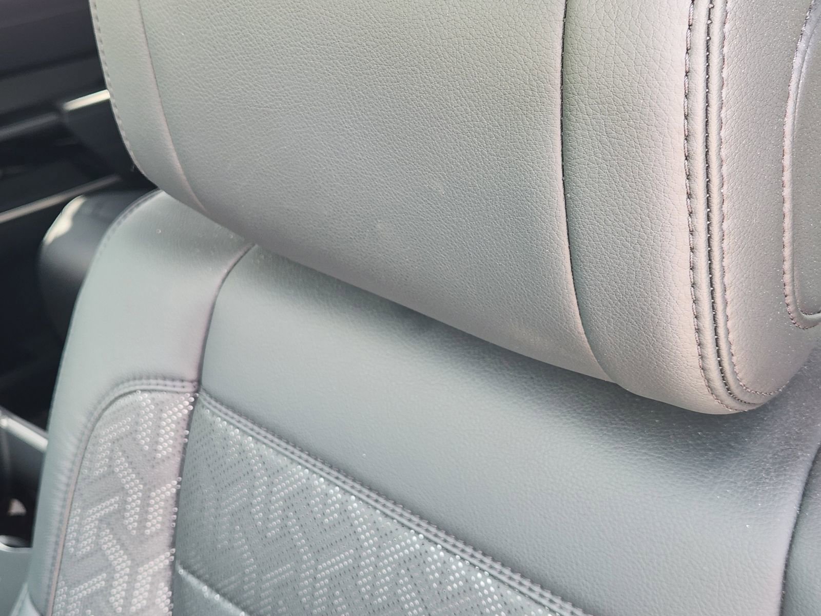 Used 2024 Toyota Tundra Limited w/ Power Package image 18