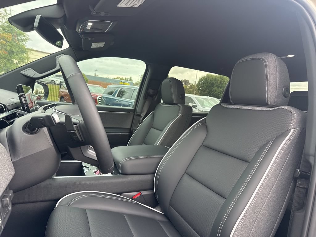 New 2026 GMC Sierra EV Elevation w/ LPO, Elevation Dark Package AWD/4WD image 18