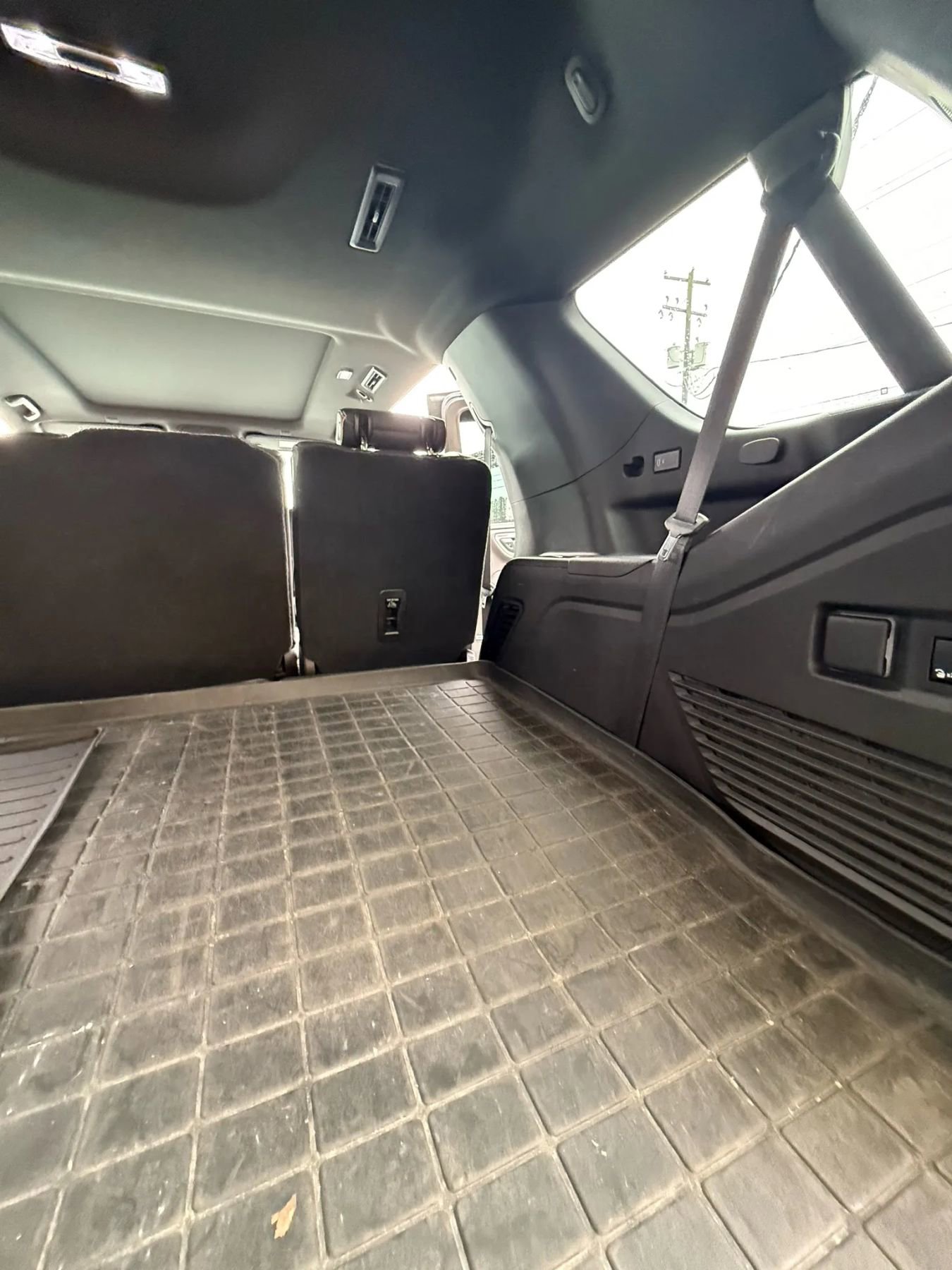 Used 2021 GMC Yukon AT4 w/ AT4 Premium Package image 45