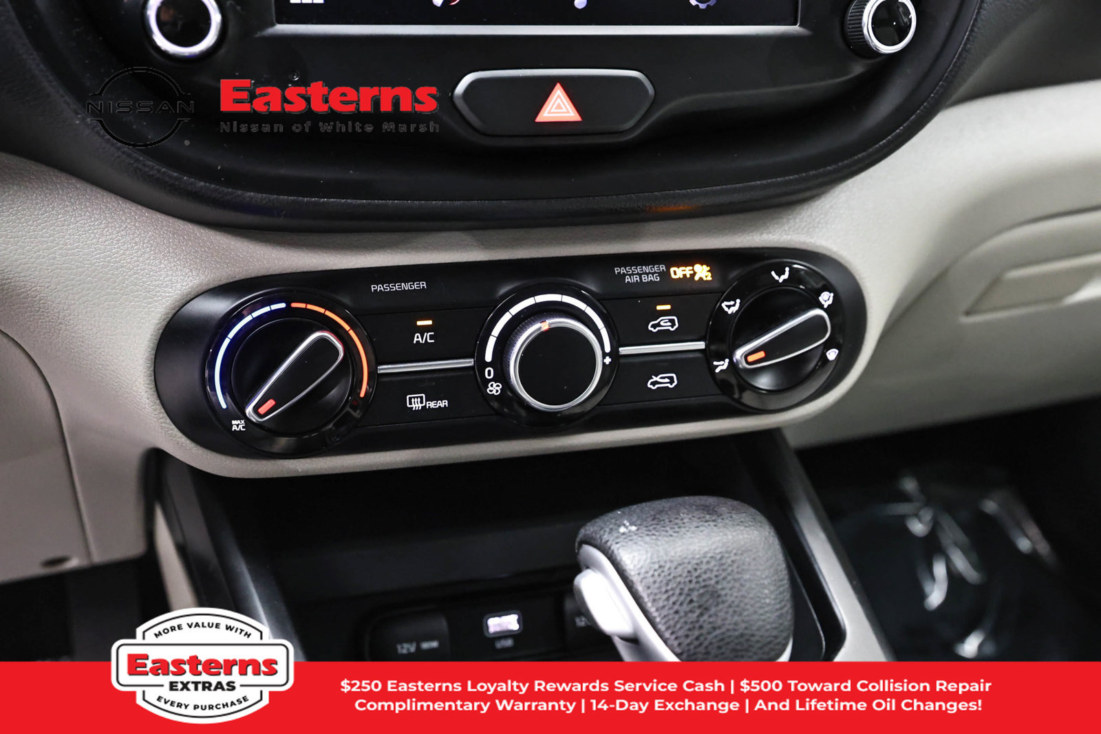 Used 2023 Kia Soul LX FWD image 19