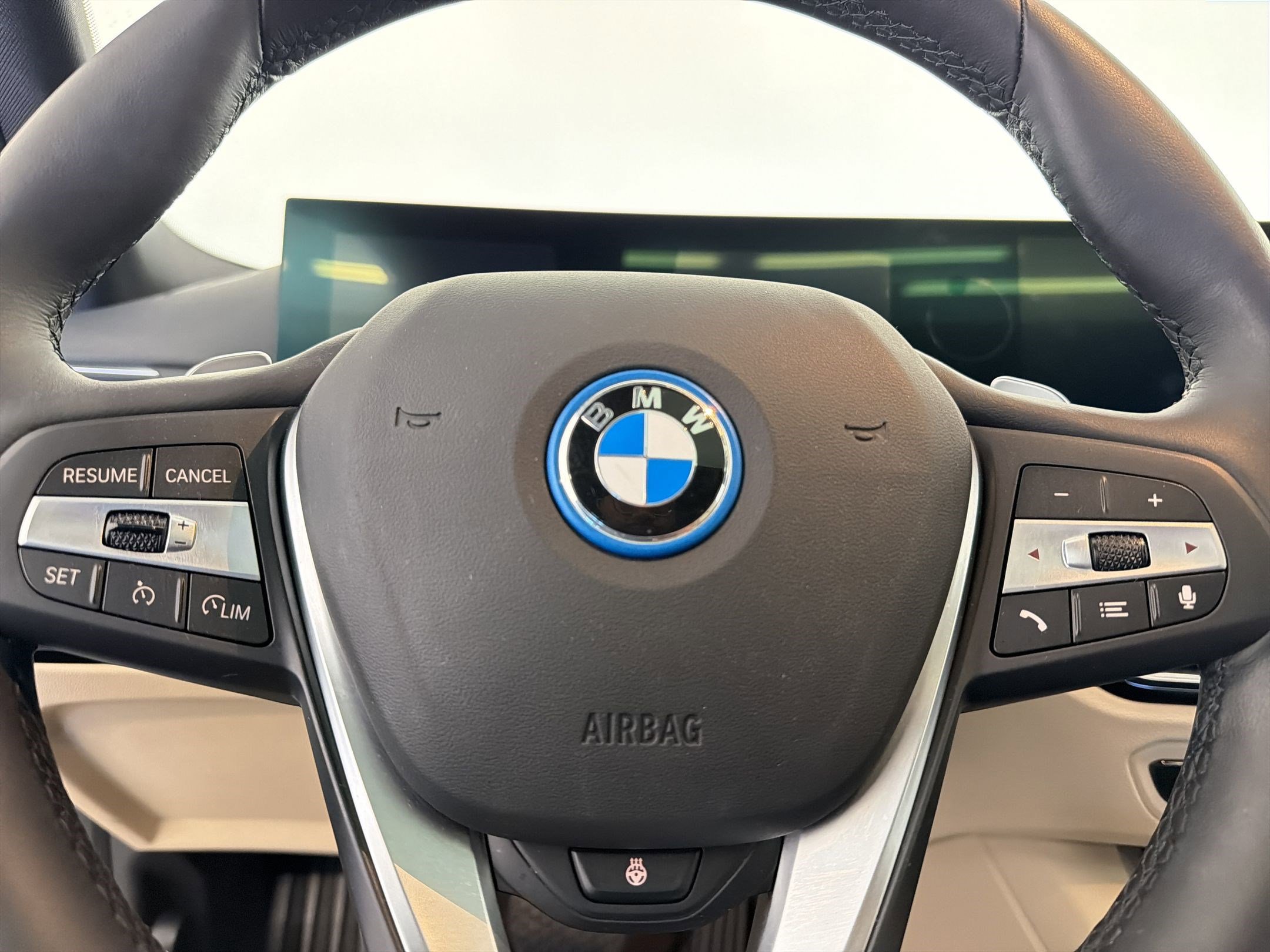 Used 2024 BMW 330e 330e w/ Premium Package image 15