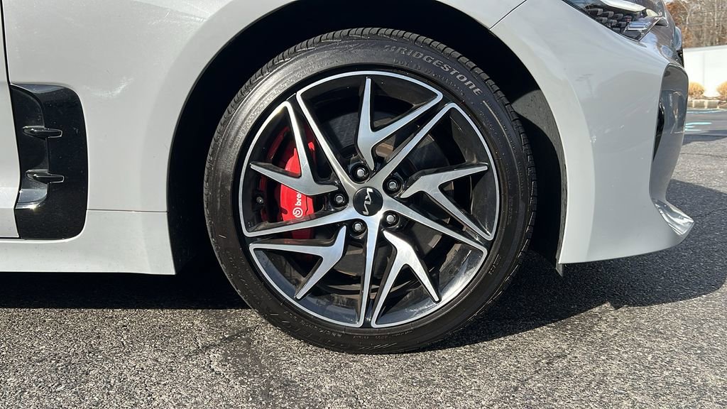 Used 2023 Kia Stinger GT-Line w/ Sun & Sound Package image 12