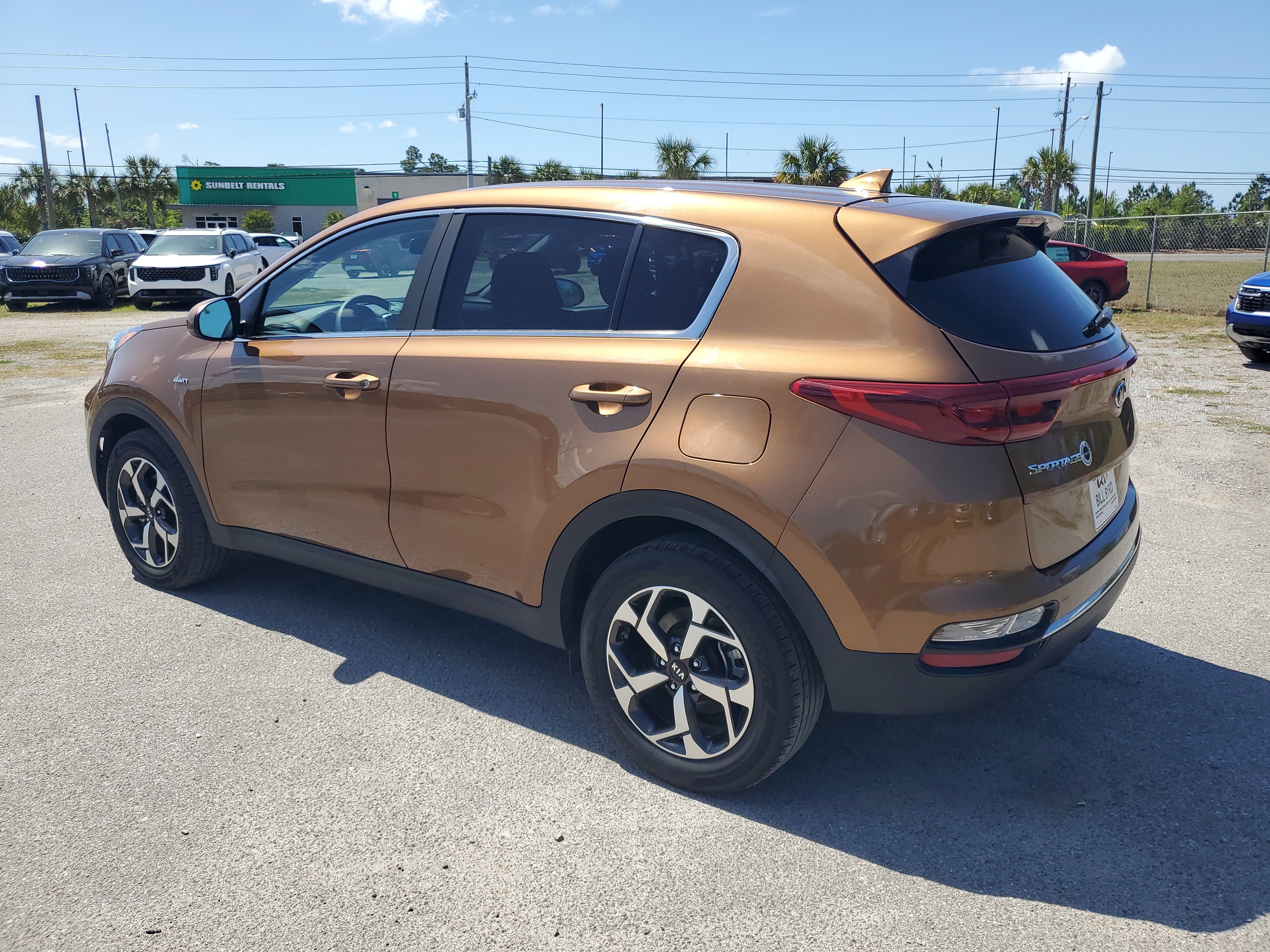 Used 2020 Kia Sportage LX image 6