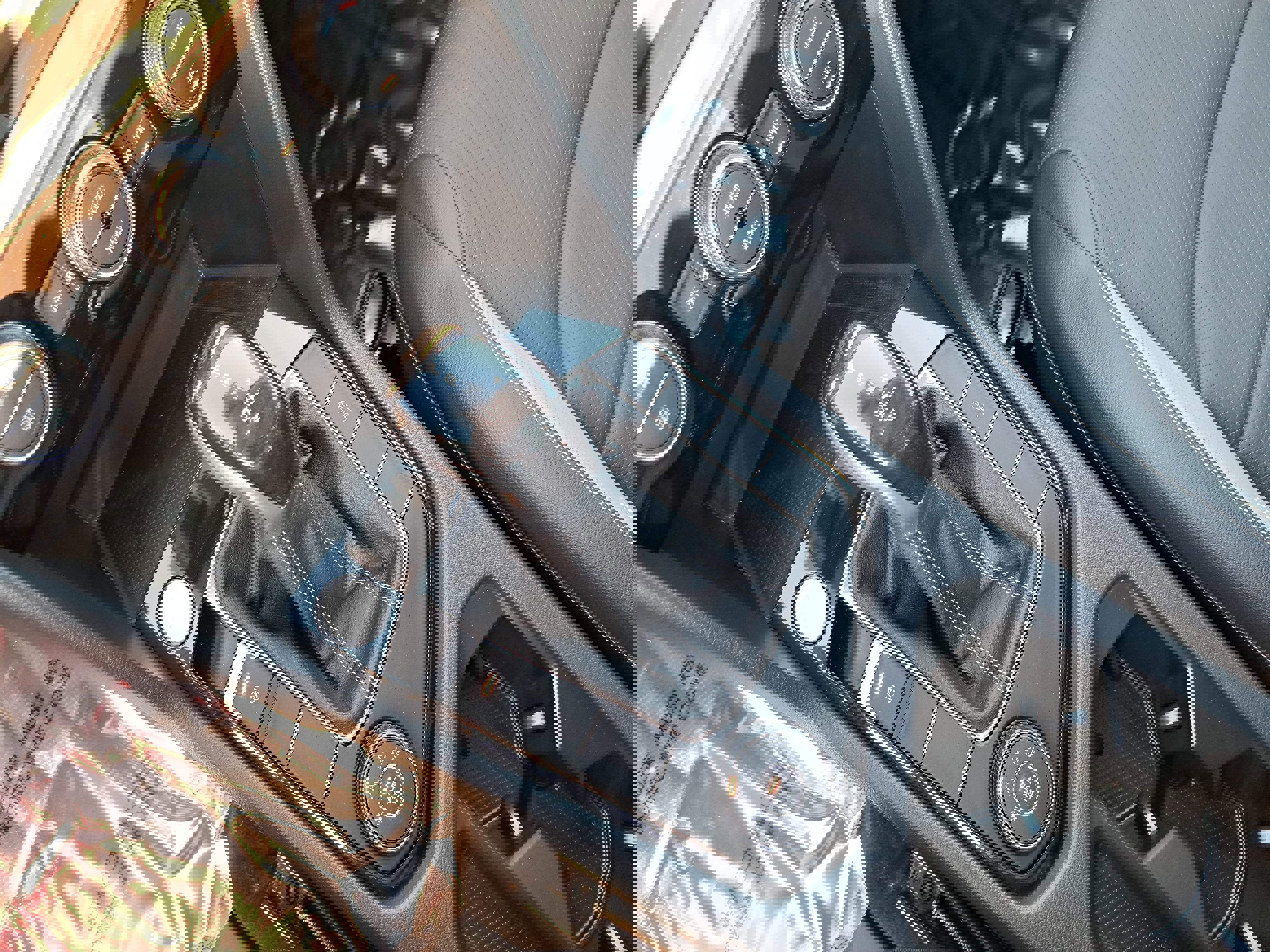 Certified 2022 Volkswagen Taos SEL w/ Panoramic Sunroof Package image 24