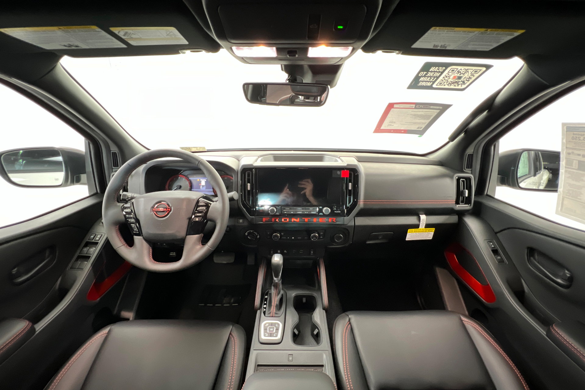 New 2026 Nissan Frontier PRO-4X w/ Pro Premium Package image 9