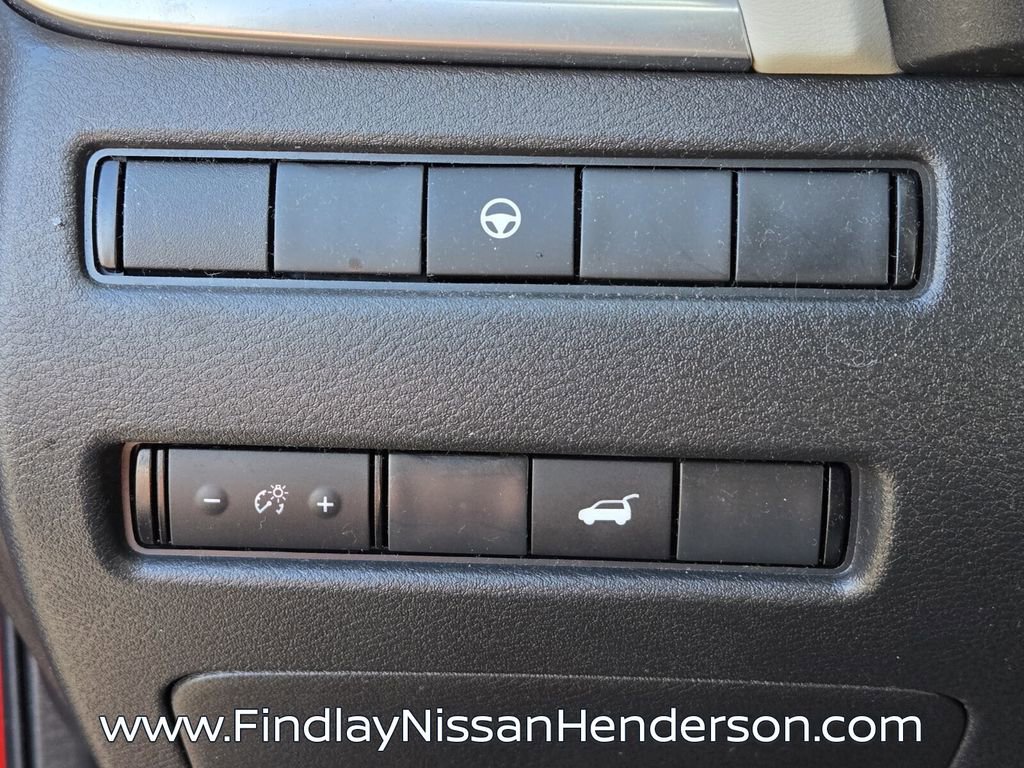 Used 2023 Nissan Rogue SL w/ SL Premium Package image 21