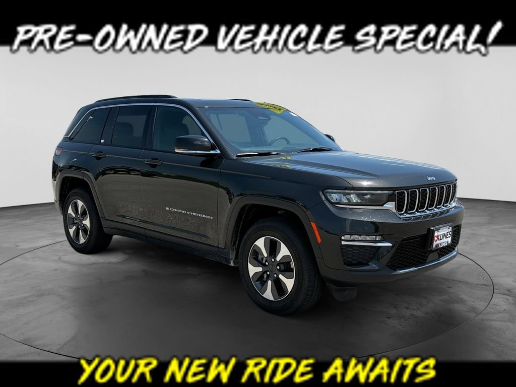 Used 2024 Jeep Grand Cherokee Limited 4xe AWD/4WD image 1