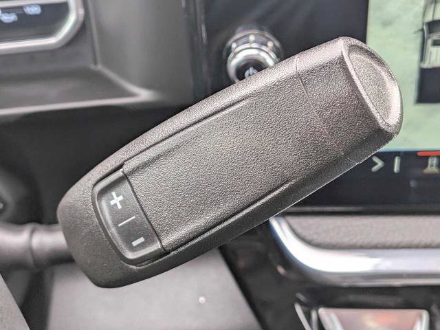 Used 2024 GMC Sierra 3500 Denali w/ Denali Reserve Package image 33