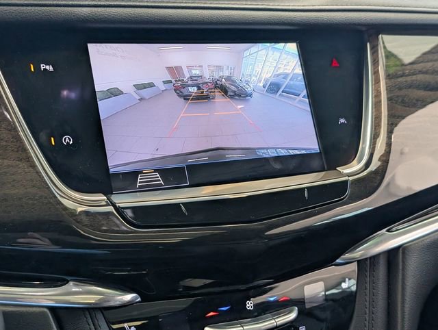 Used 2020 Cadillac XT6 Premium Luxury image 21